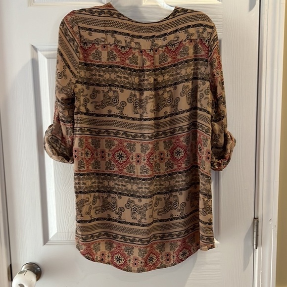 Rue 21 elephant blouse - Picture 2 of 5